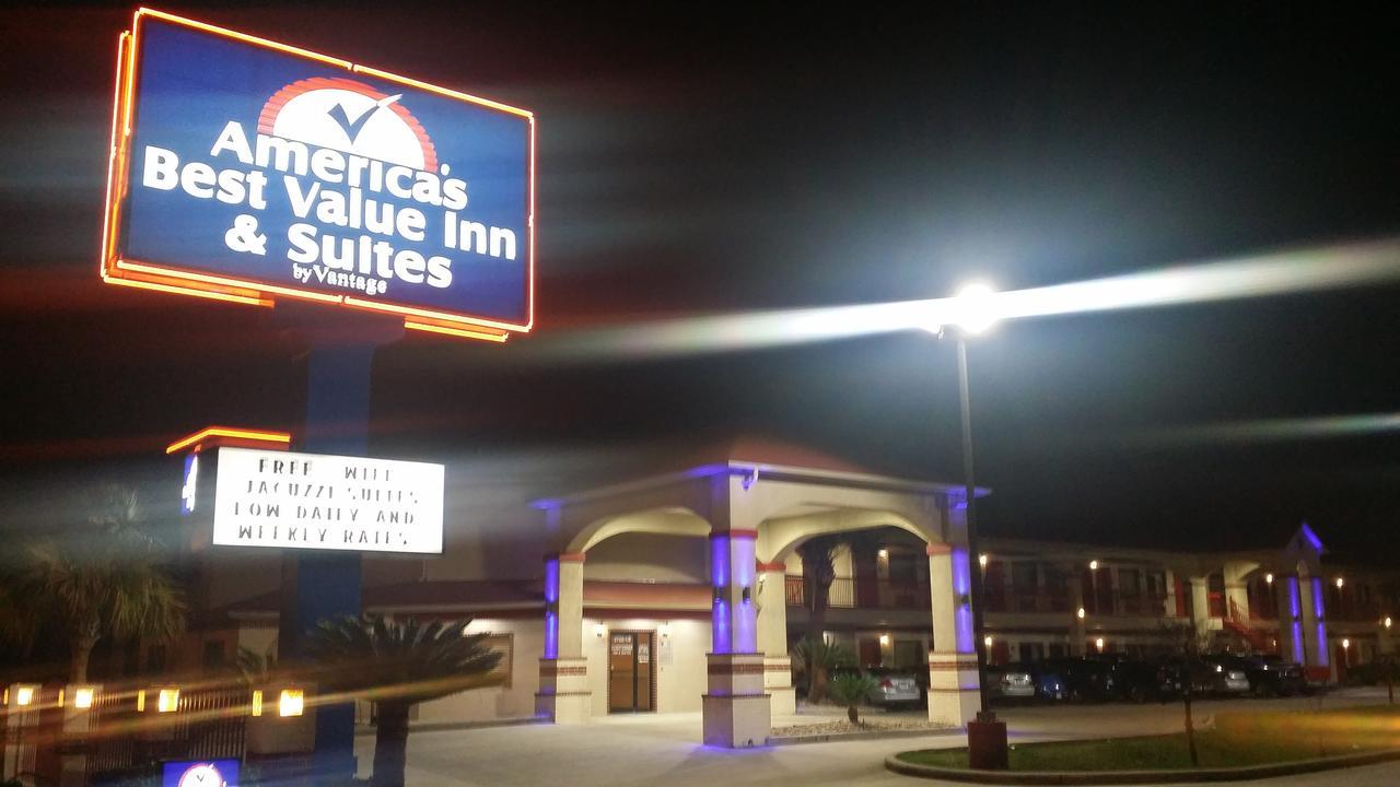 Americas Best Value Inn & Suites Northeast Houston Exterior photo