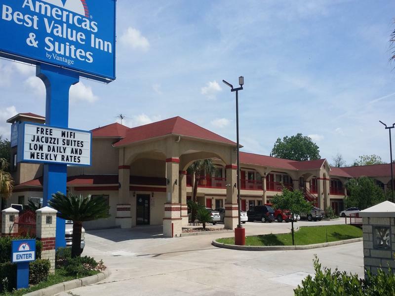 Americas Best Value Inn & Suites Northeast Houston Exterior photo