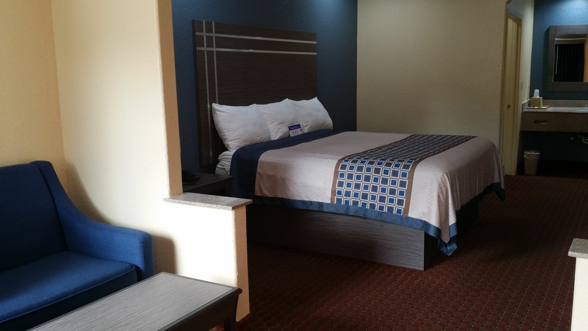 Americas Best Value Inn & Suites Northeast Houston Exterior photo